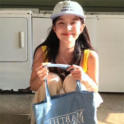 爱情与信仰之华人儿媳 海报