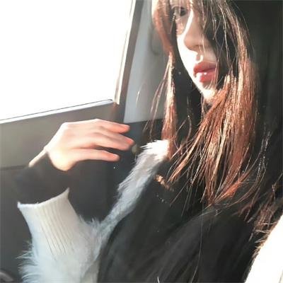柏士浮 海报